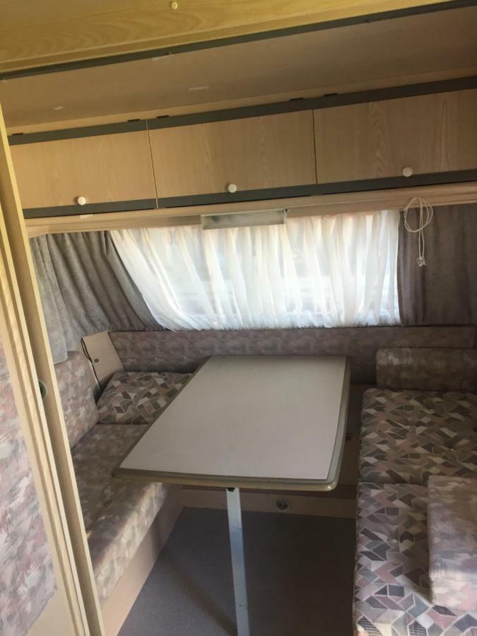Blekitna Ostryga Hotel Jastarnia Buitenkant foto